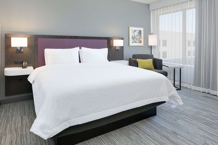 Hampton Inn by Hilton Irvine Spectrum / Lake Forest