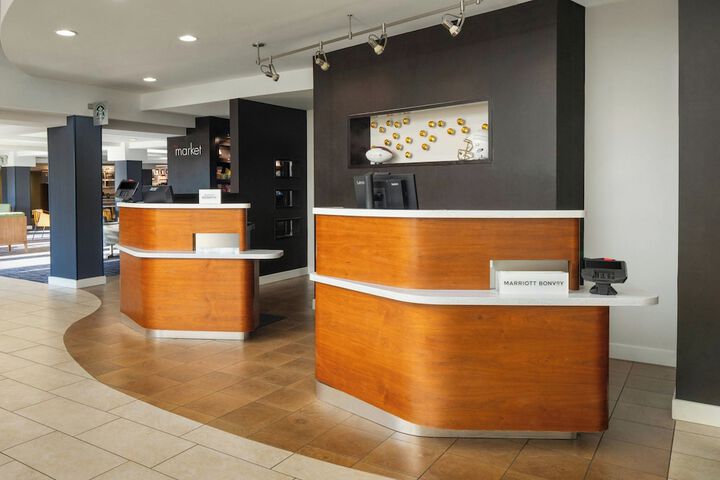 Courtyard by Marriott Hartford Cromwell