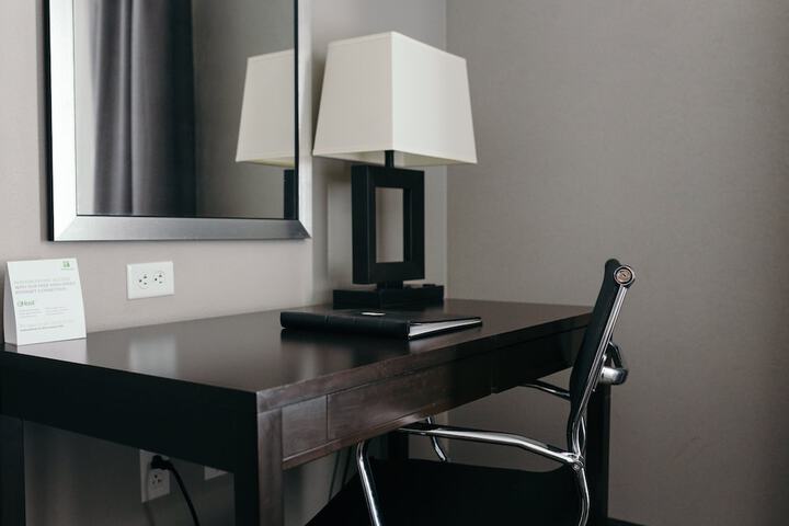 Room 53 of 103