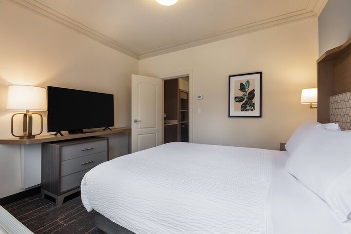 Room 19 of 58