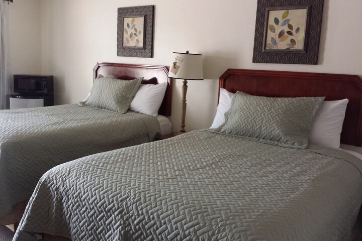 Room 42 of 60
