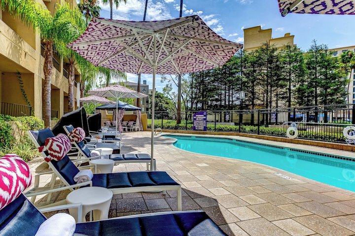 Avenue of the Arts Costa Mesa a Tribute Portfolio Hotel