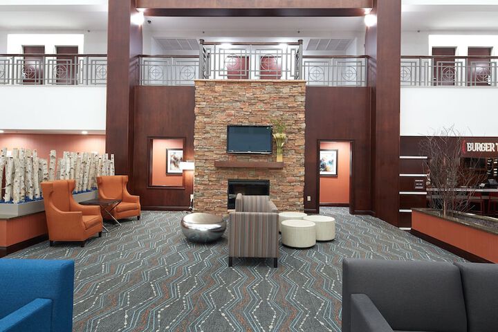 Holiday Inn & Suites Stockbridge / Atlanta I-75 by IHG