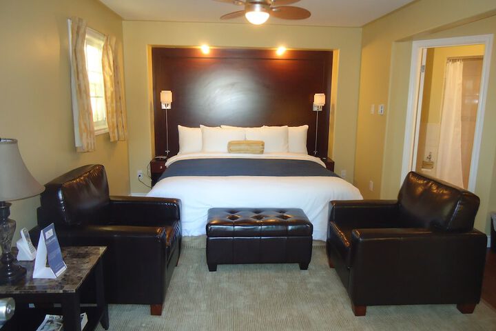 Room 28 of 52