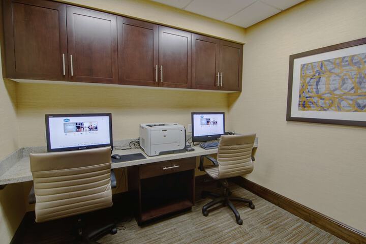 Business Center 56 of 57