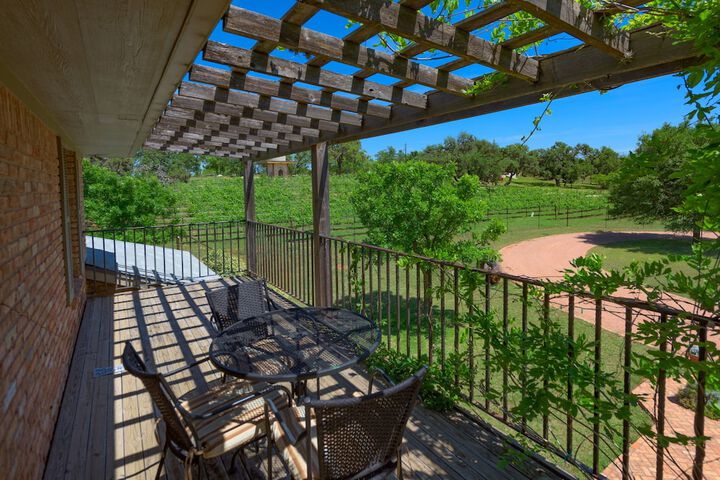 Terrace/Patio 98 of 108