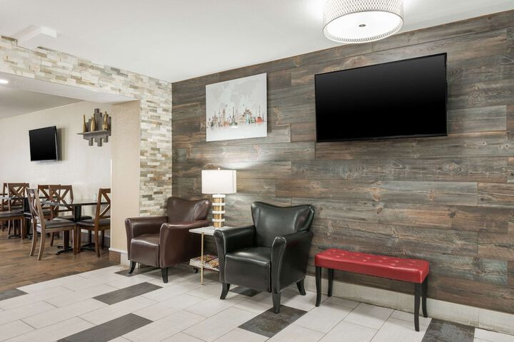 Hotel Interior 13 of 38
