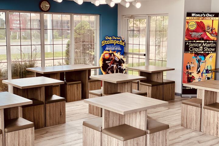 Hotel Interior 8 of 37