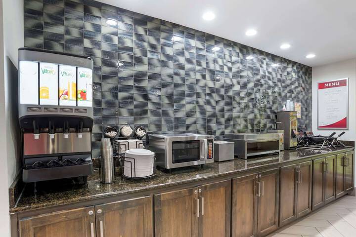 Best Western Plus Daphne Inn & Suites