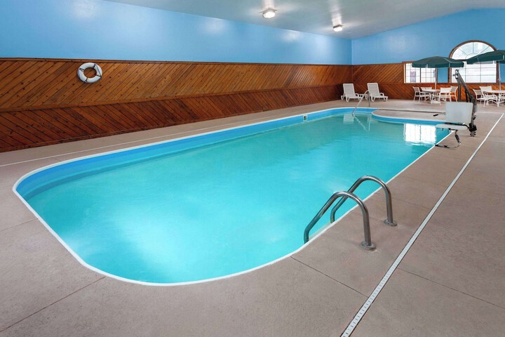 Pool 4 of 26