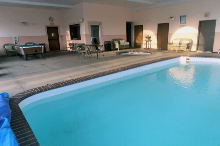 Pool 3 of 25