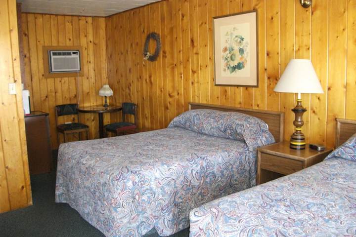 Room 21 of 43