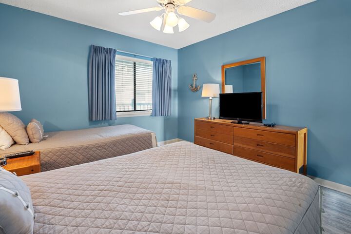 Room 22 of 33