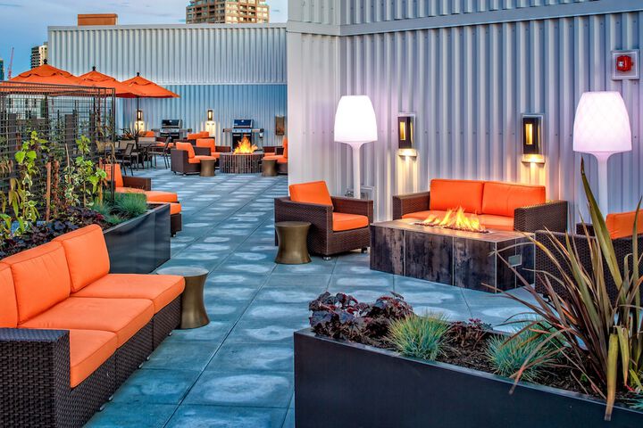 Terrace/Patio 31 of 34