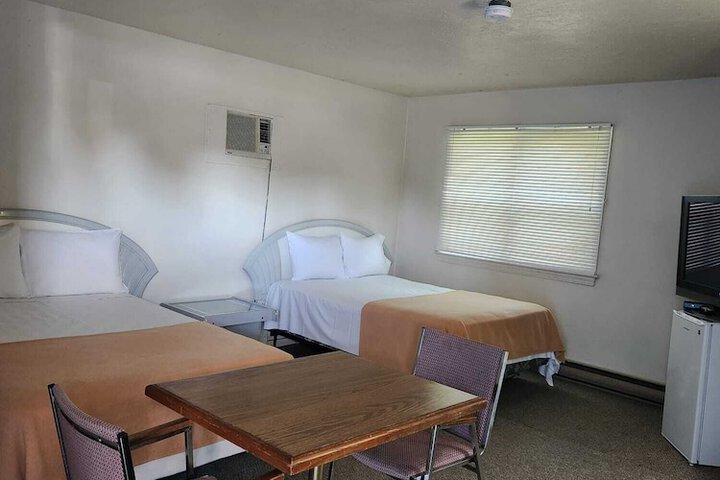 Room 5 of 5