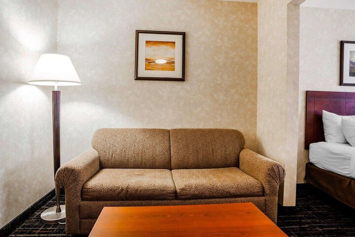 Room 15 of 29