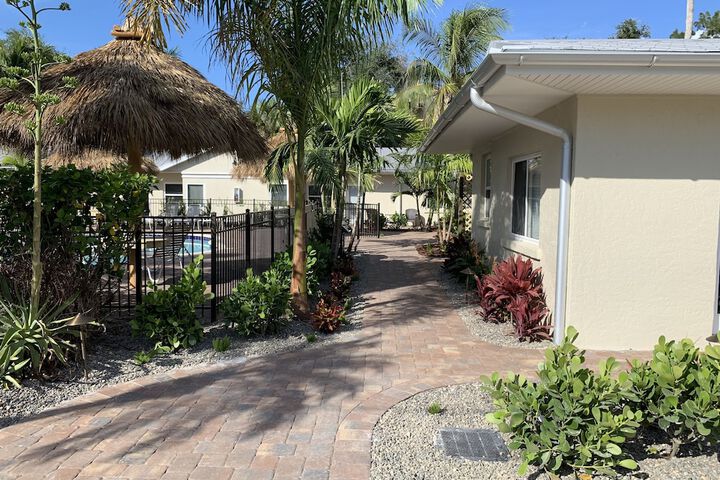 Twin Palms at Siesta