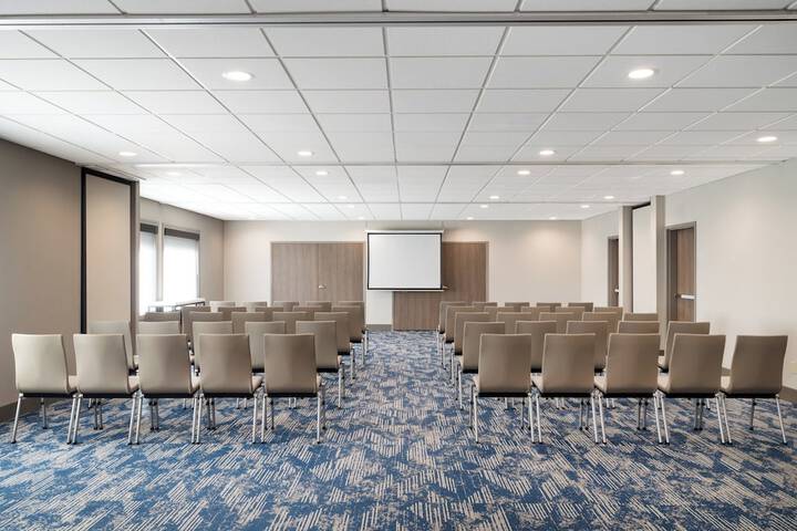 Holiday Inn Express Hotel & Suites Bozeman West by IHG
