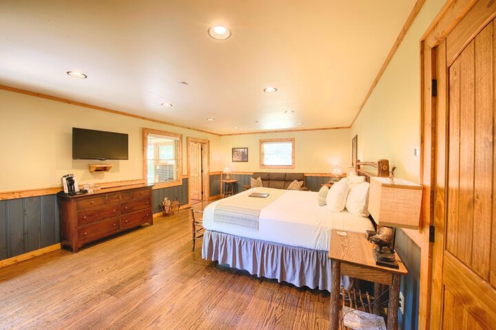 Historic Tapoco Lodge Resort
