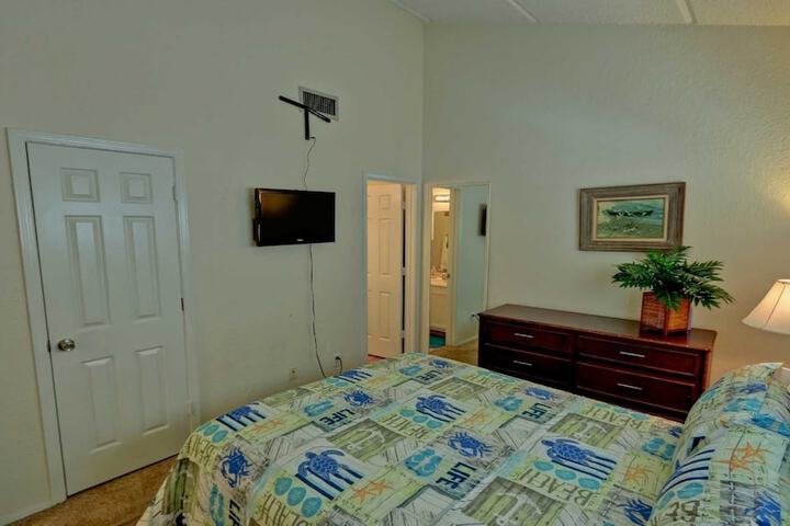 Room 8 of 29