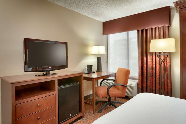 Room 17 of 31