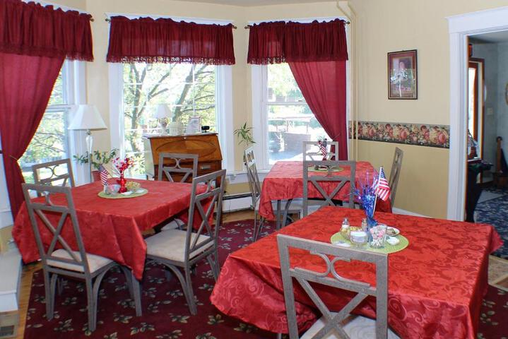 The White Birch Inn
