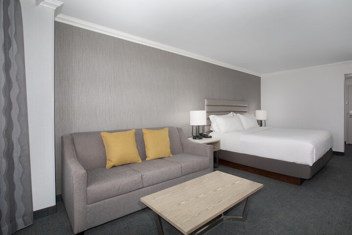 Crowne Plaza Costa Mesa Orange County by IHG