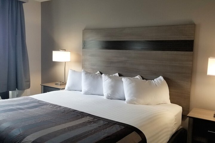 Room 43 of 78