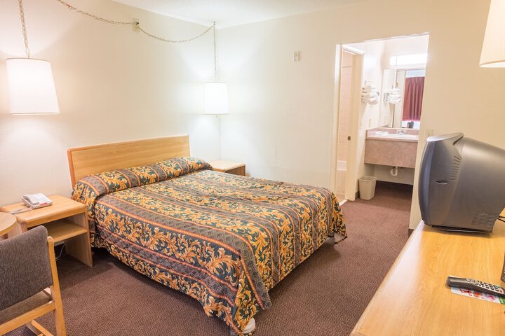 Room 26 of 36
