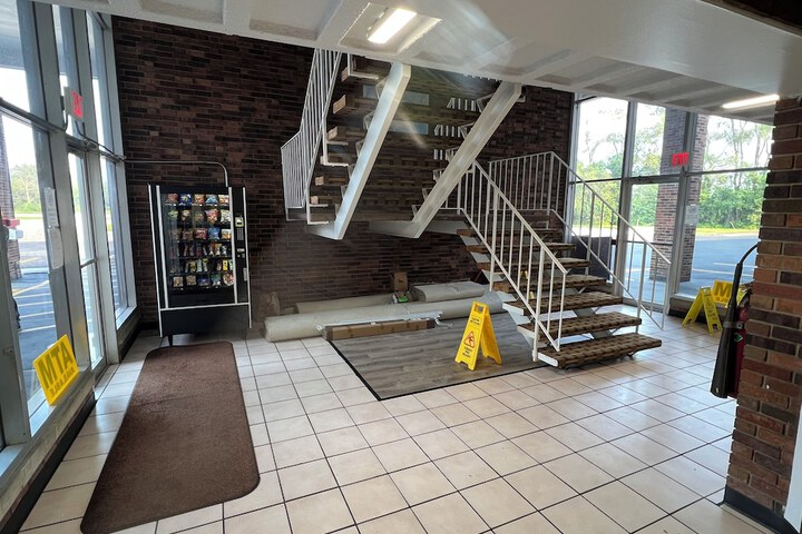 Economy Inn