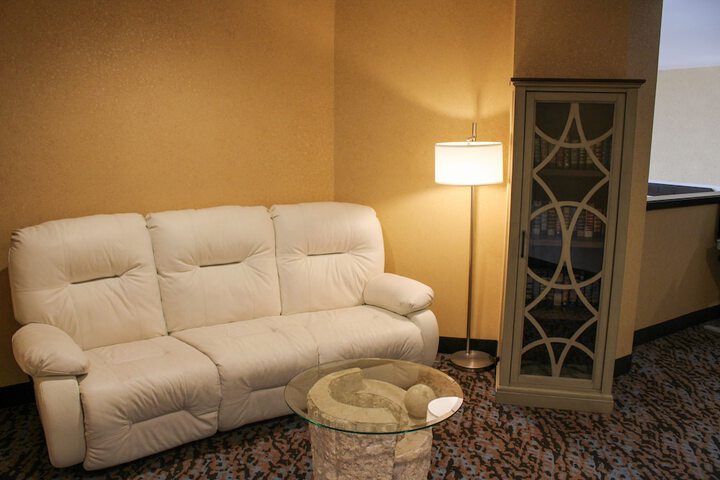 Room 12 of 29