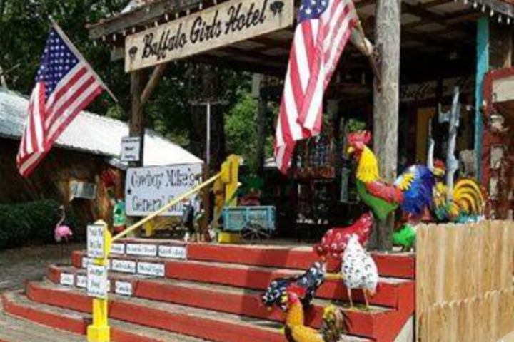 The Buffalo Girls Hotel