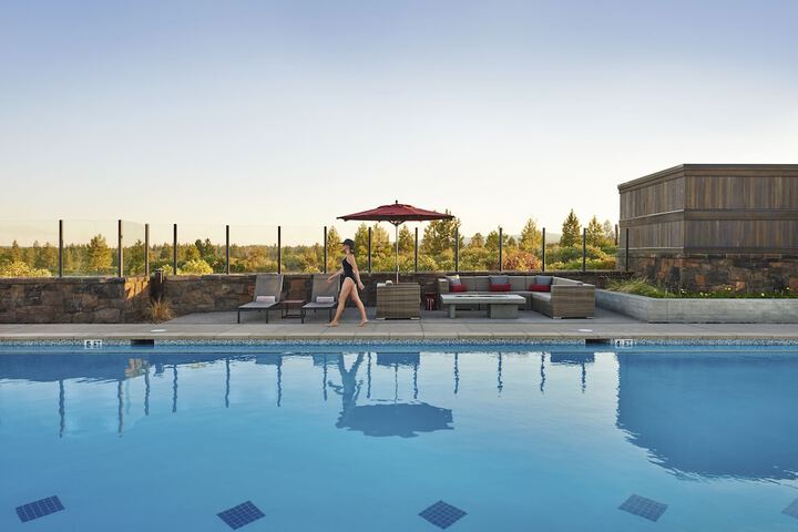 Tetherow Resort