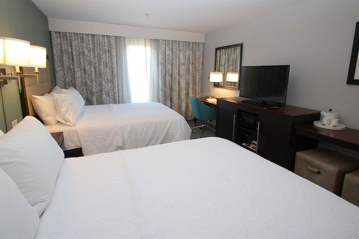Room 44 of 60