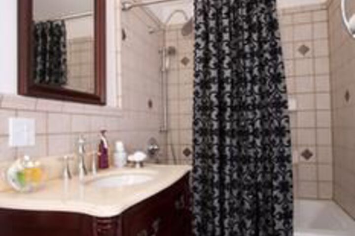 Abigail House Bed & Breakfast