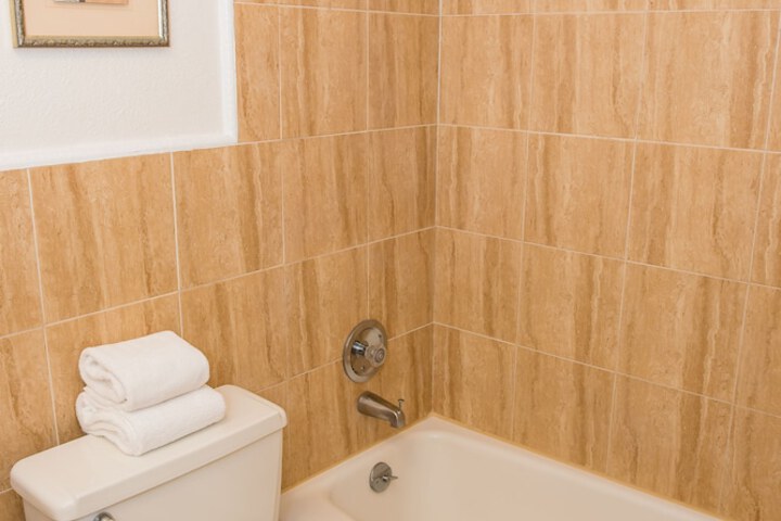 Room 30 of 41