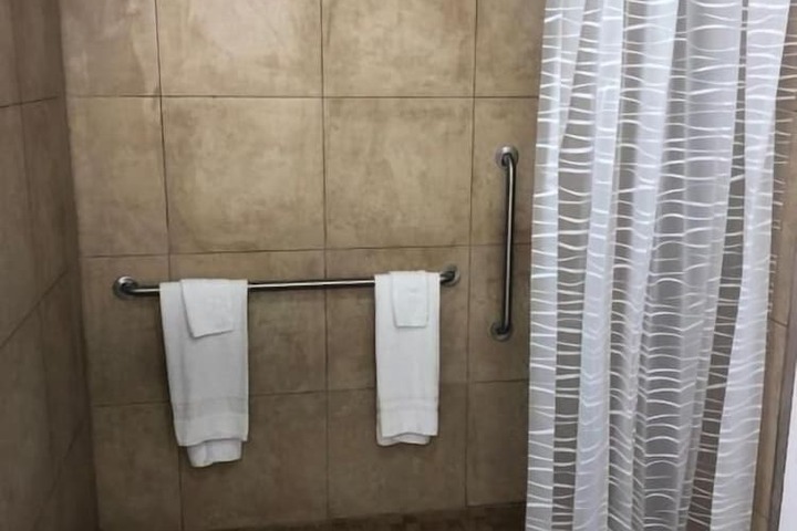 Room 7 of 21