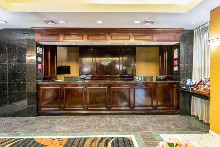 Rodeway Inn Central