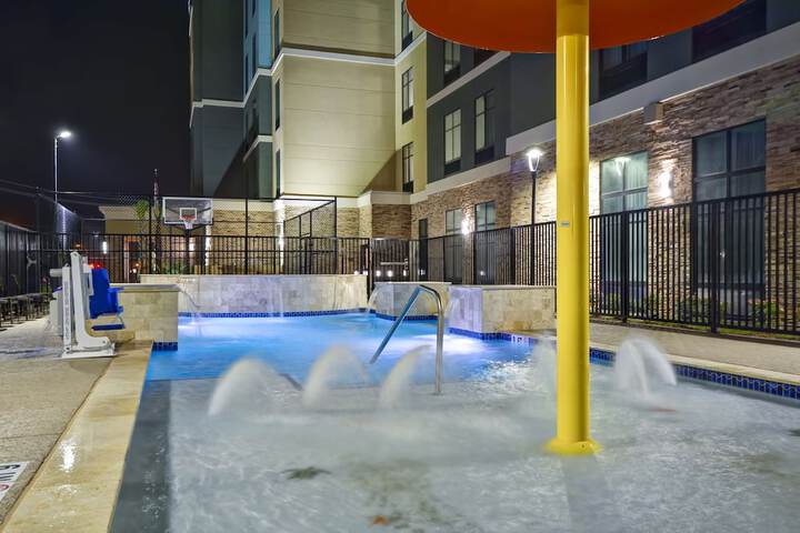 Pool 5 of 46