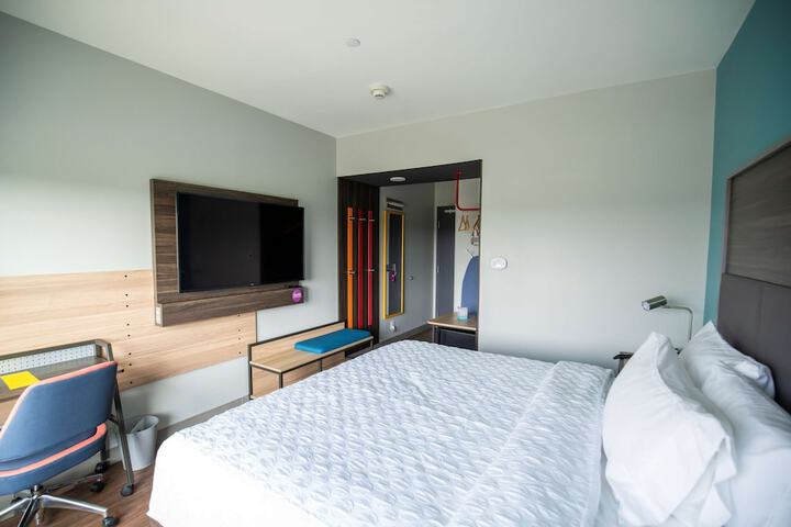 Room 20 of 44