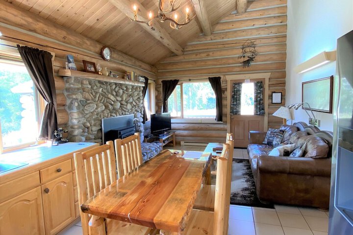 Rye Creek Lodge