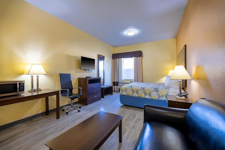Studio 6 Suites – Pasadena TX