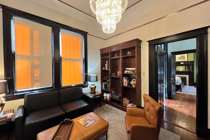 Room 33 of 51