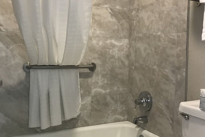 Room 50 of 59