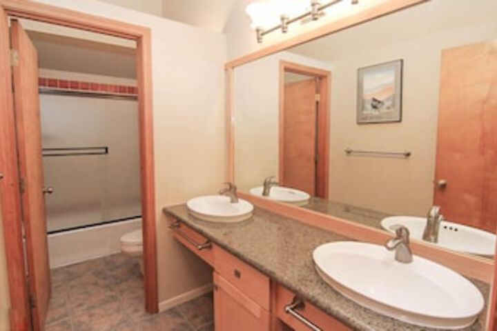 Quelah Condo