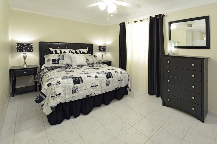 Room 20 of 73