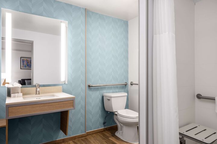 Room 14 of 47