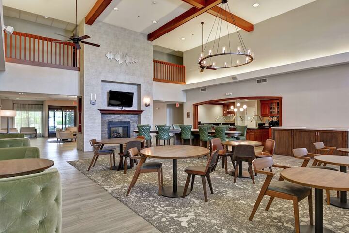 Hotel Interior 16 of 60