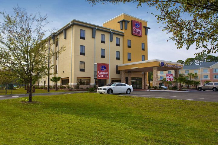 Hotel 2 of 27