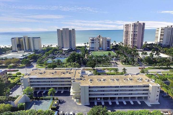 Marco Beach Vacation Suites